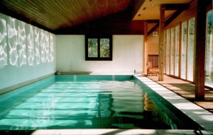 Private 30ft heated indoor pool